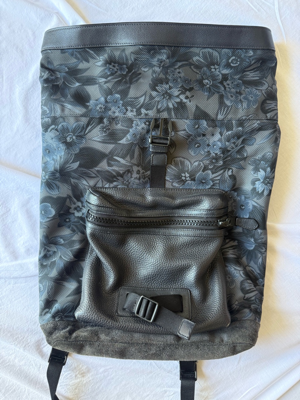 COACH Backpack Floral Pattern navy & blue